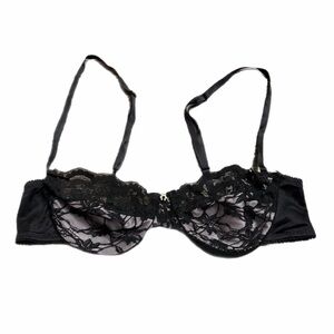 70s/80s French Vintage Miss Helen Lace Pearl Detail Unlined Bra (Black/Lilac)34B